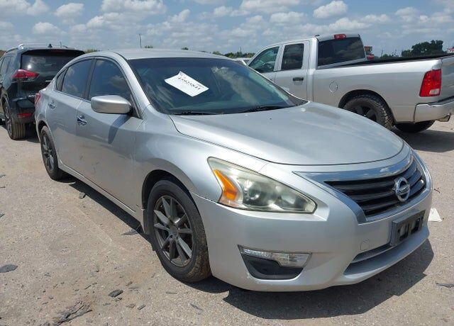 2013 NISSAN Altima