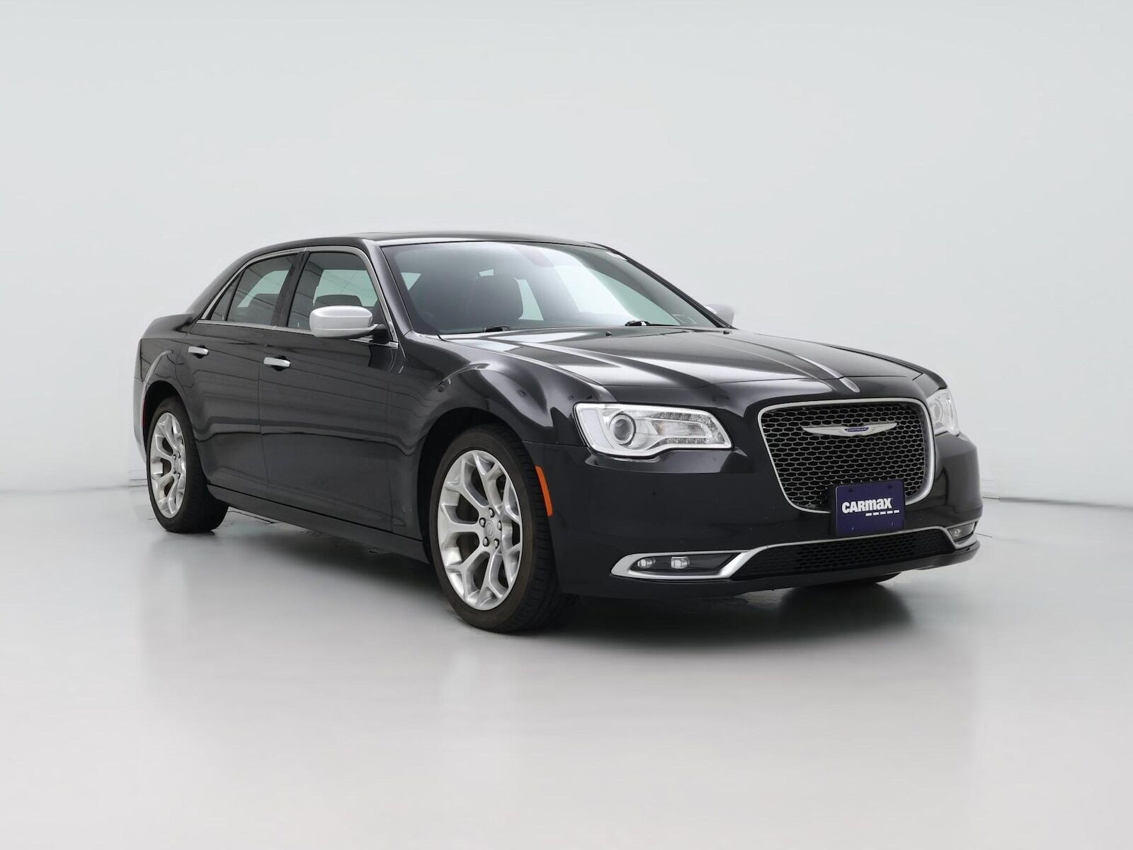 2019 CHRYSLER 300