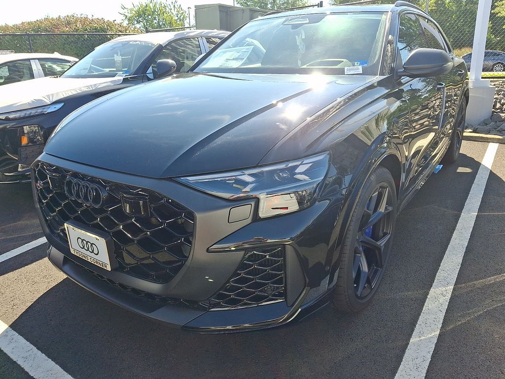 2027 AUDI RS Q8