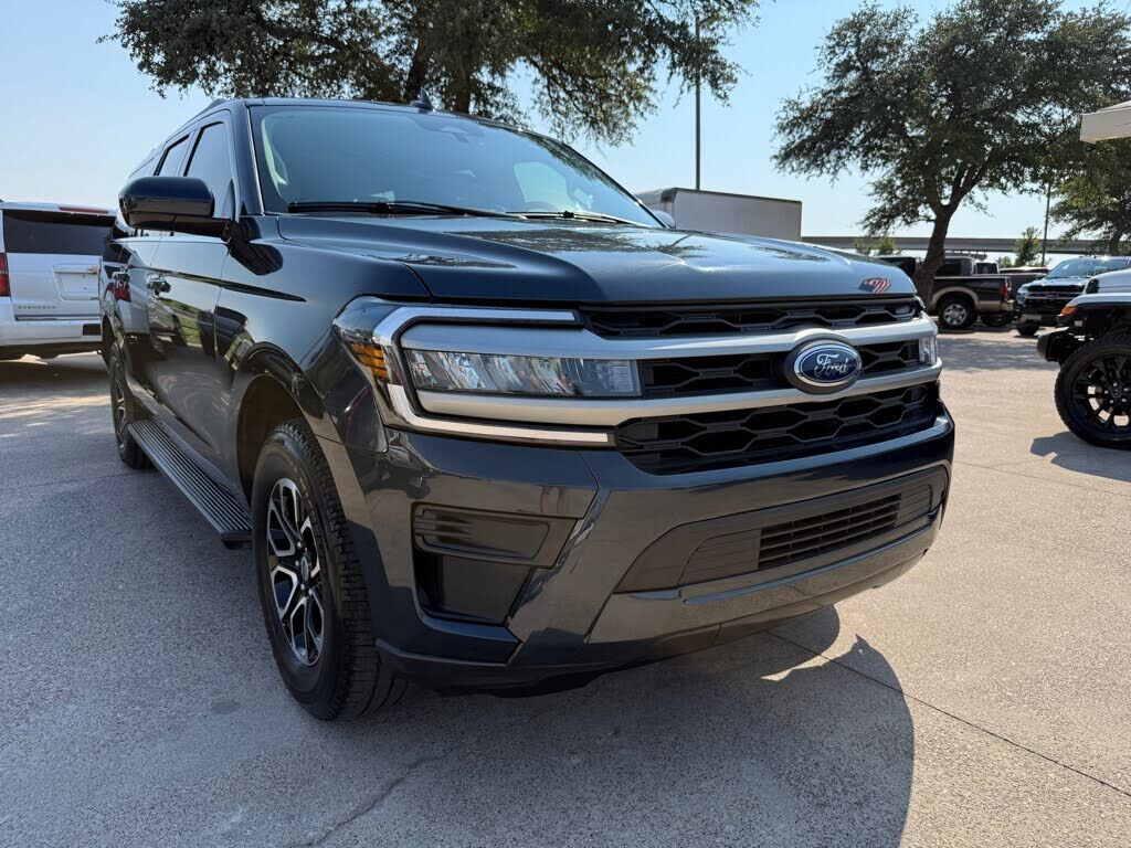2024 FORD Expedition