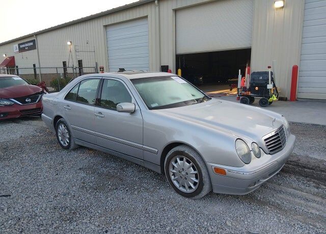 2001 MERCEDES-BENZ E-Class