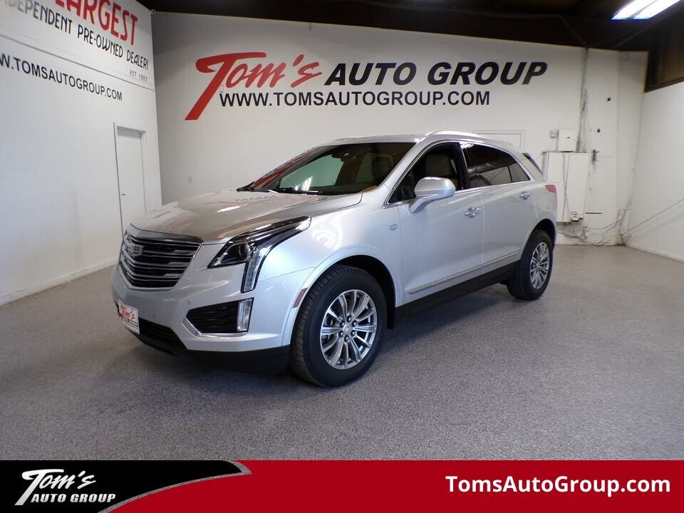 2017 CADILLAC XT5
