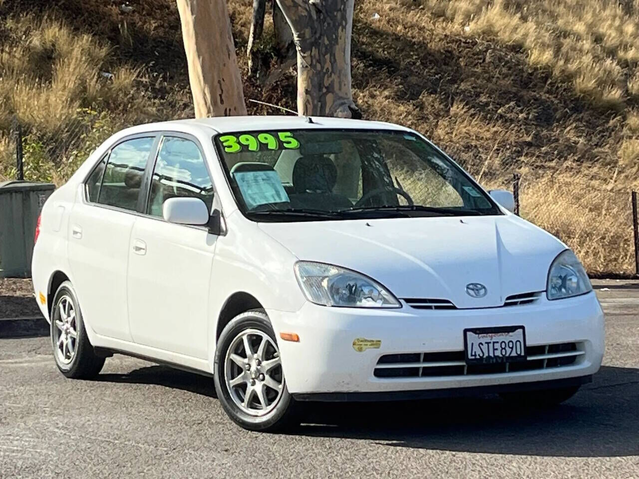 2001 TOYOTA PRIUS