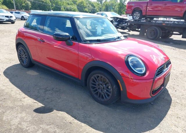 2025 MINI Hardtop
