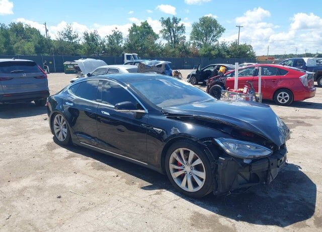 2016 TESLA Model S