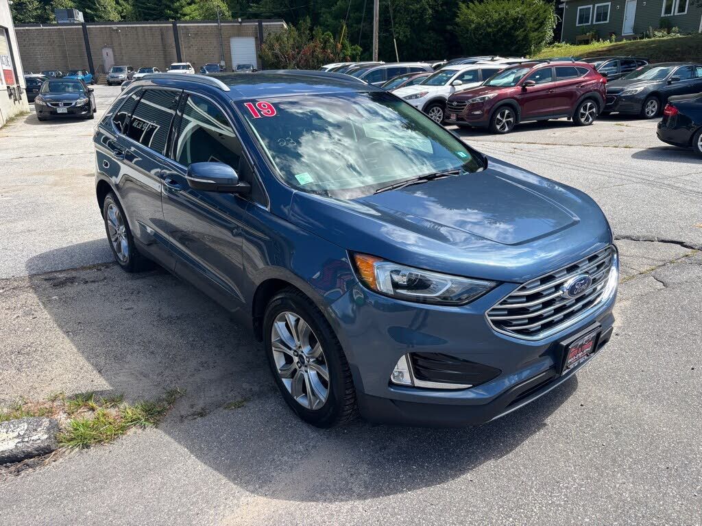 2019 FORD Edge
