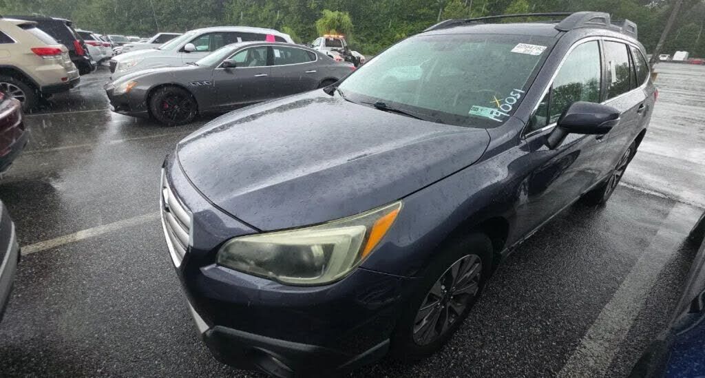 2015 SUBARU Outback