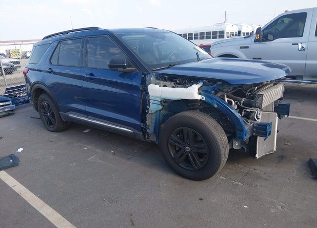 2021 FORD Explorer