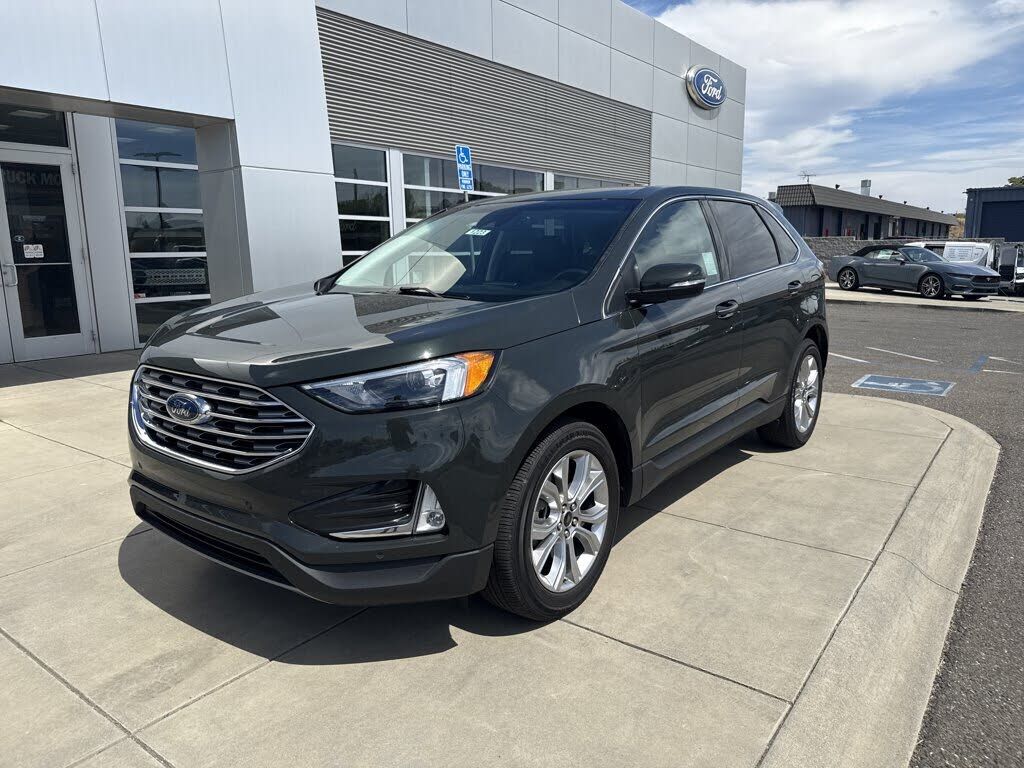 2024 FORD Edge