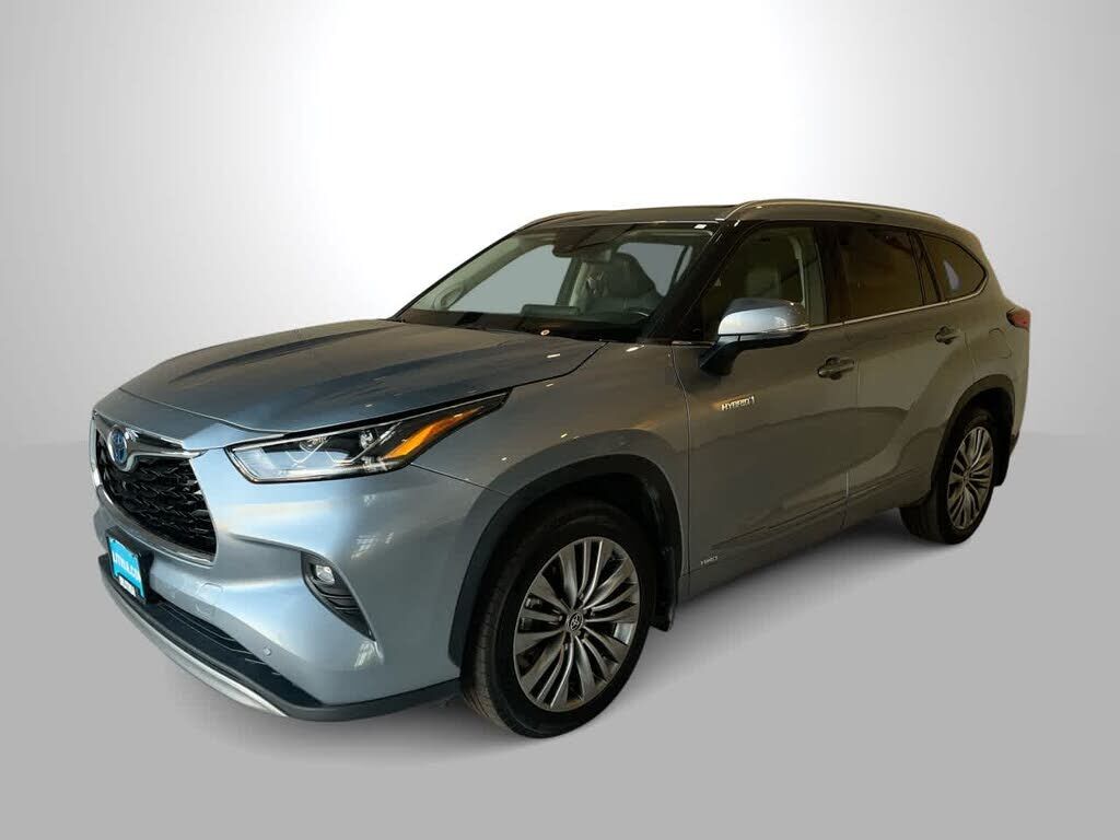 2021 TOYOTA Highlander