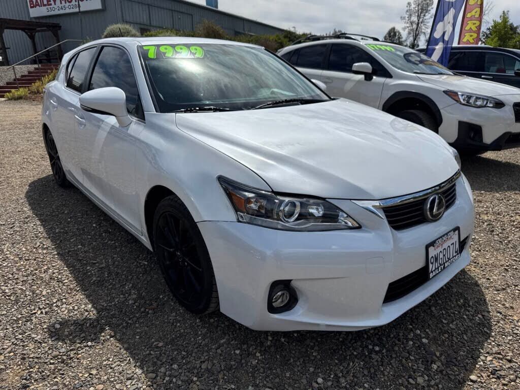 2011 LEXUS CT