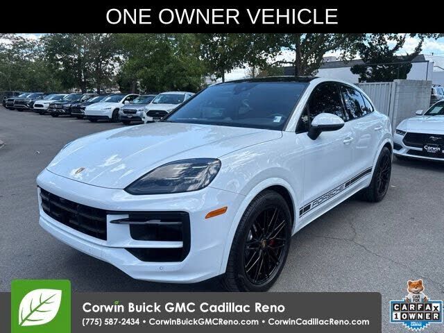 2024 PORSCHE Cayenne