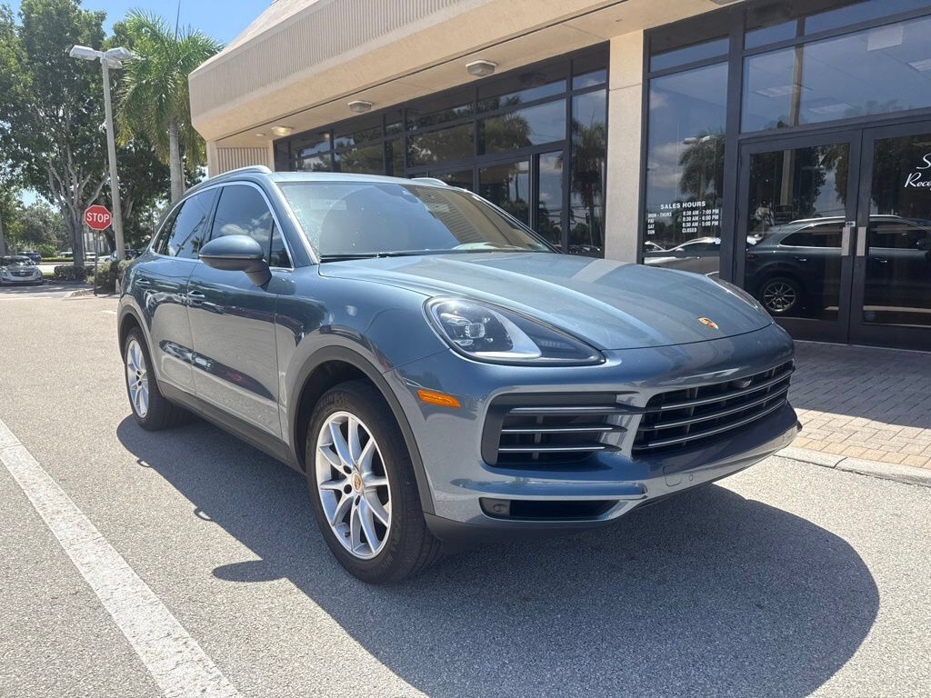 2020 PORSCHE Cayenne