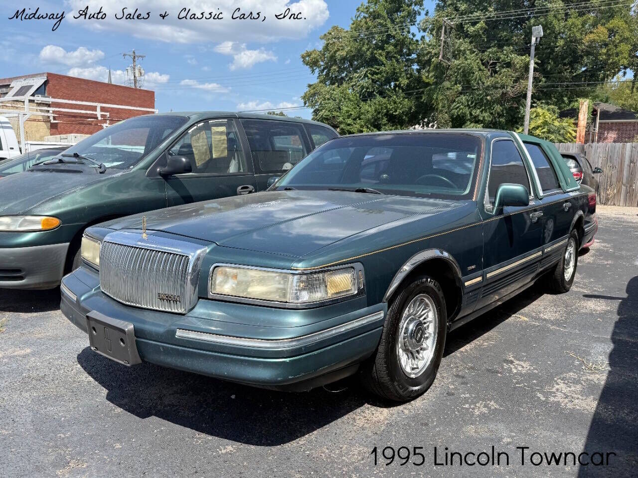 1995 LINCOLN Town Car