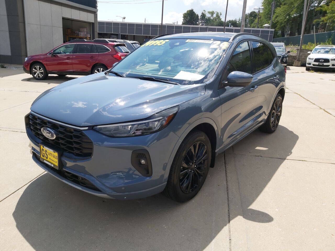 2024 FORD Escape
