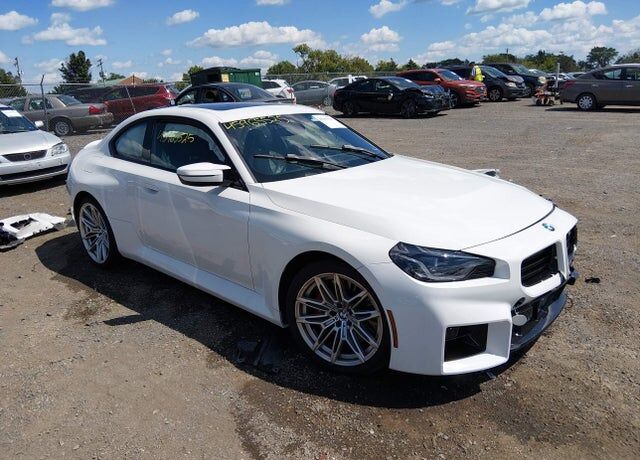 2025 BMW M2