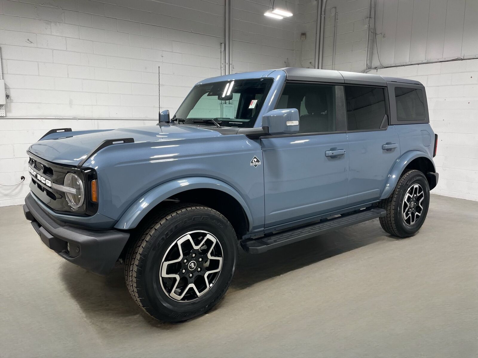 2024 FORD Bronco