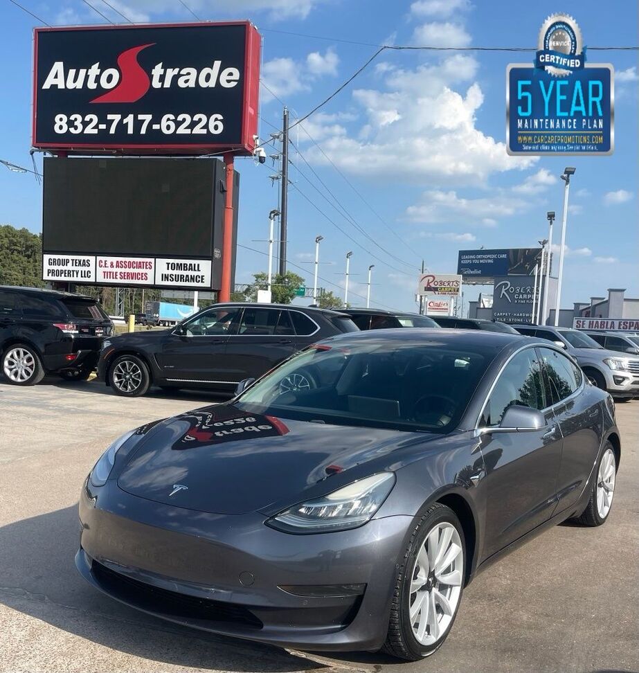 2018 TESLA Model 3
