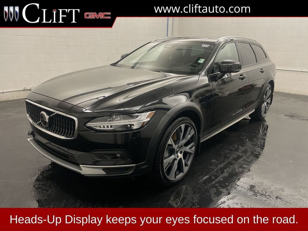 2023 VOLVO V90CC