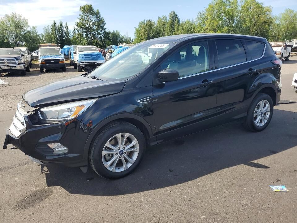 2017 FORD Escape