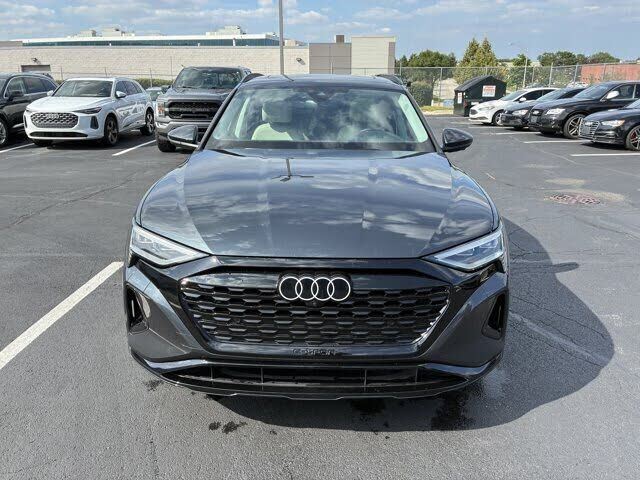 2024 Audi Q8