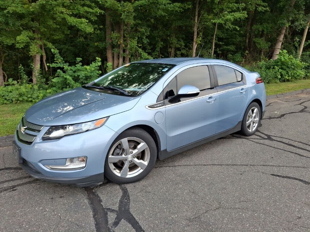 2013 CHEVROLET Volt