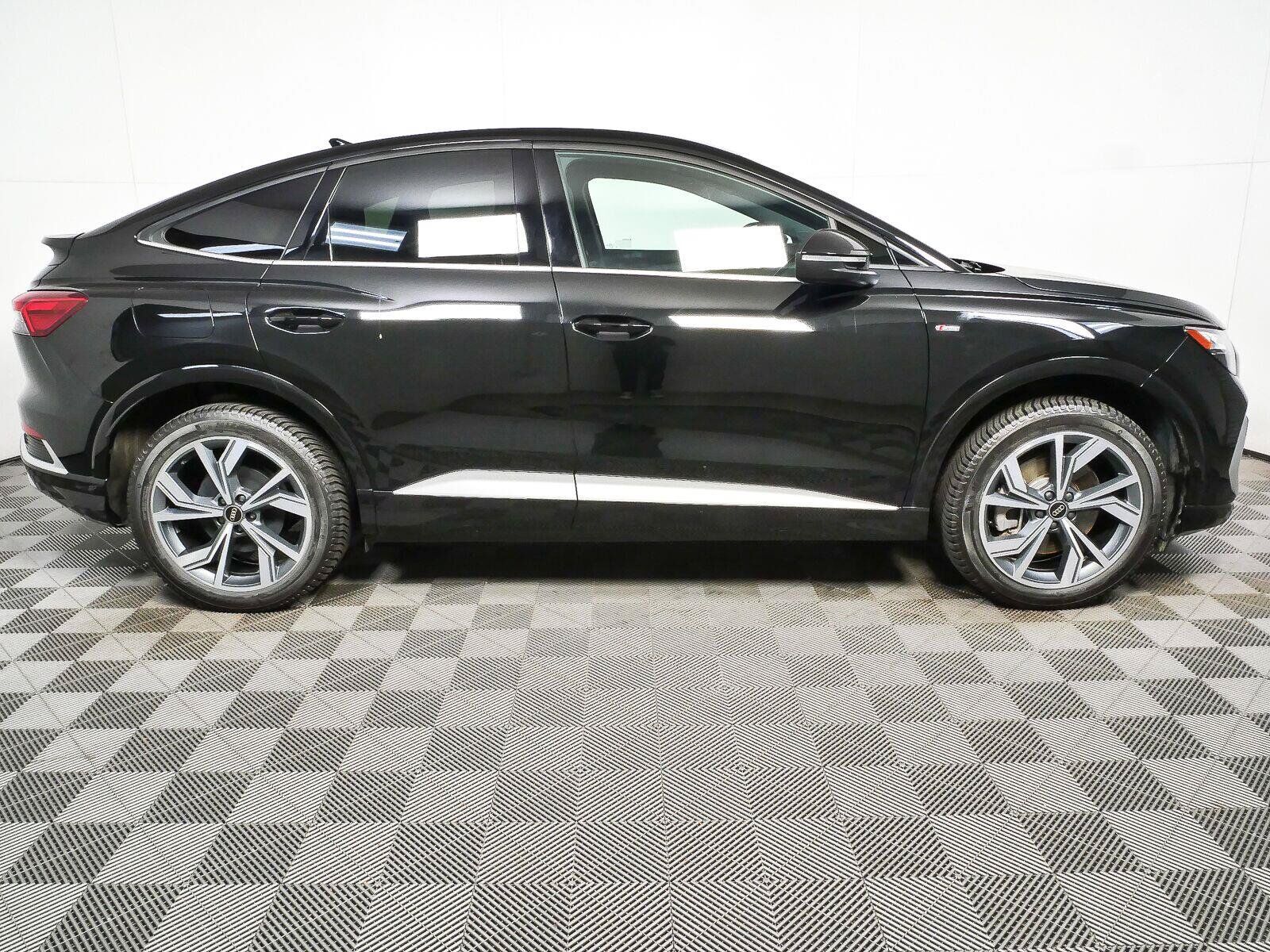 2023 Audi Q4