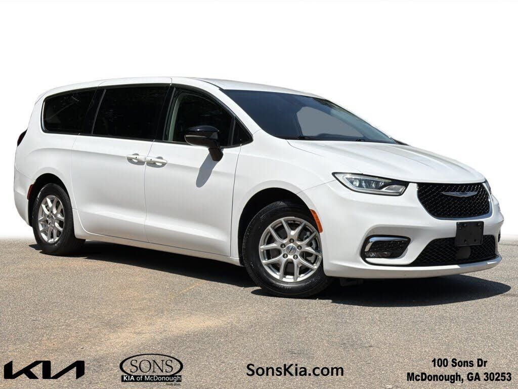 2024 CHRYSLER Pacifica