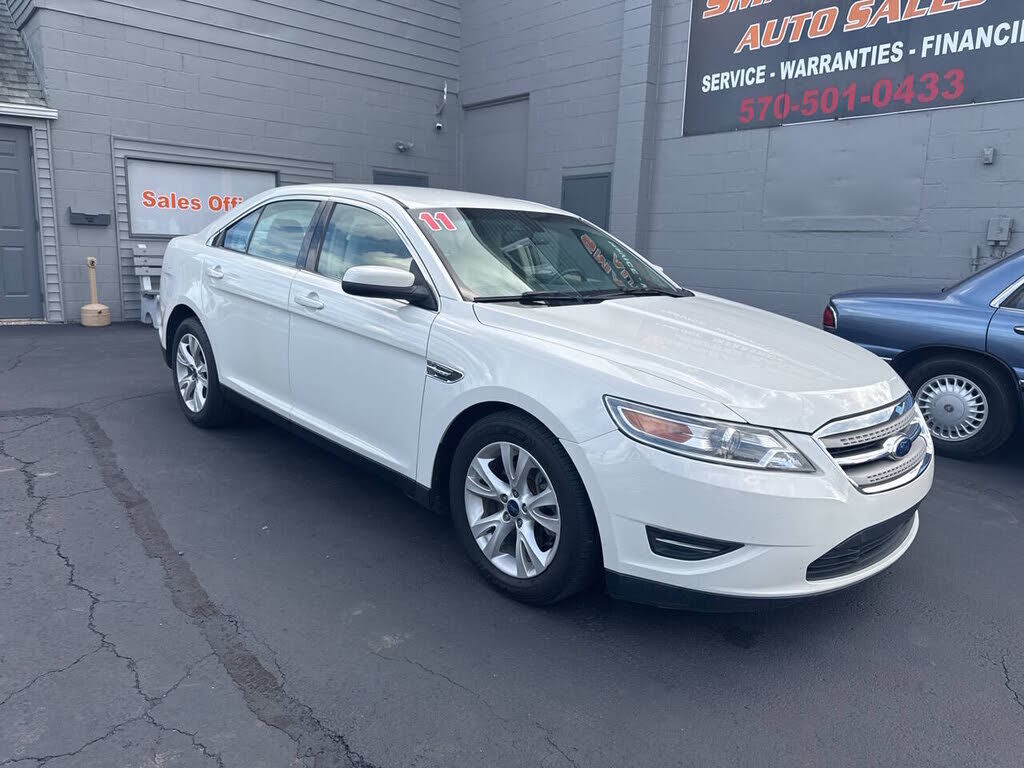 2011 FORD Taurus