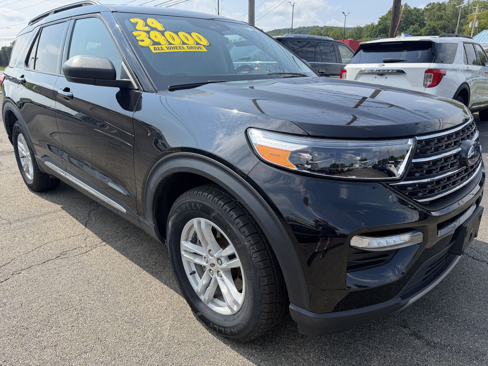 2024 FORD Explorer