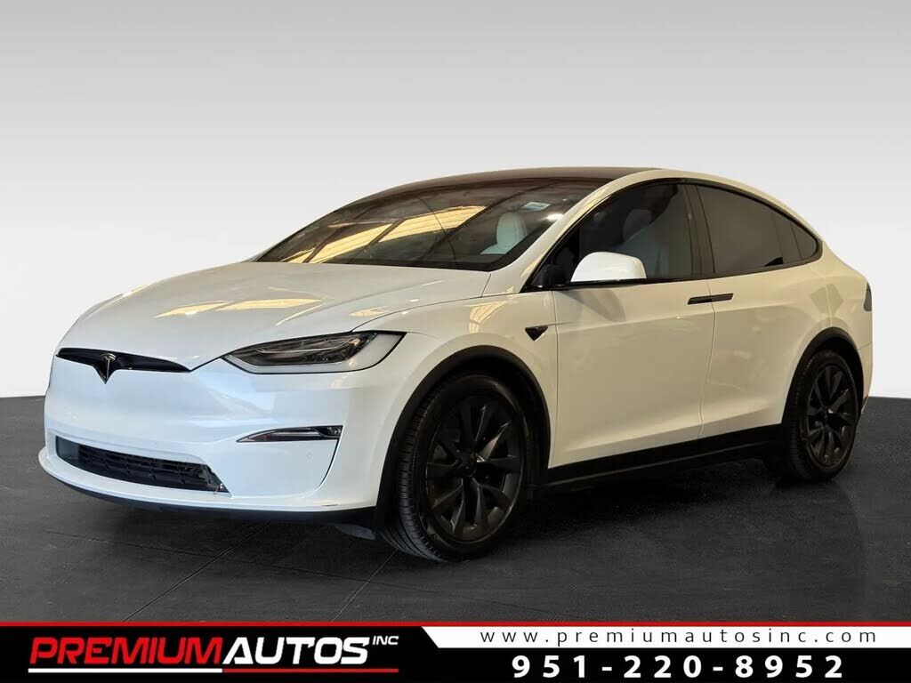 2022 TESLA Model X
