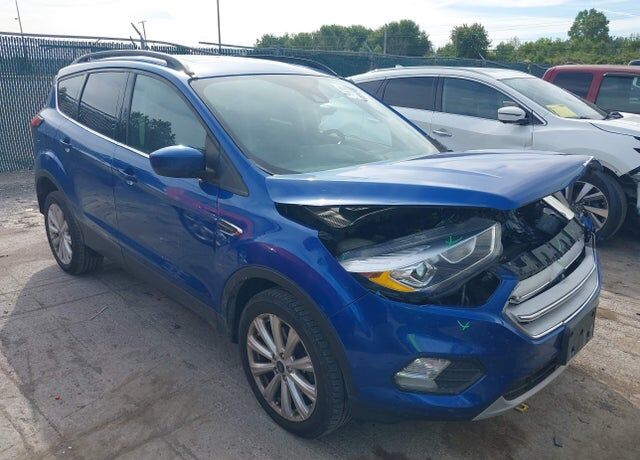 2019 FORD Escape