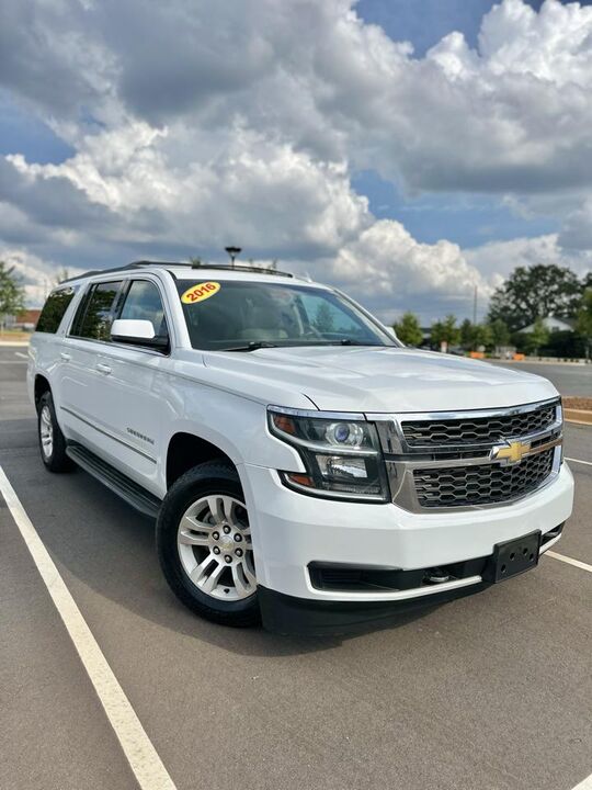 2016 CHEVROLET Suburban