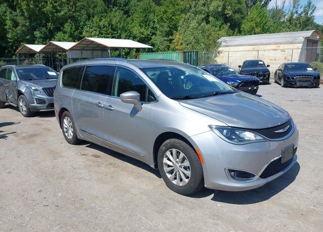 2020 CHRYSLER Pacifica