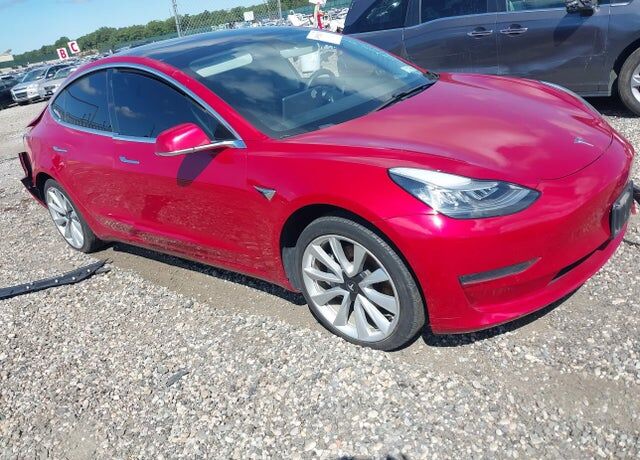 2020 TESLA Model 3