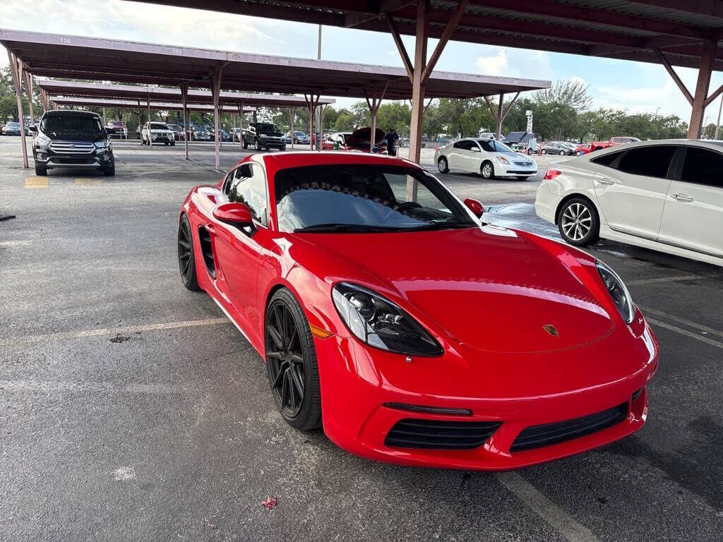 2021 PORSCHE 718