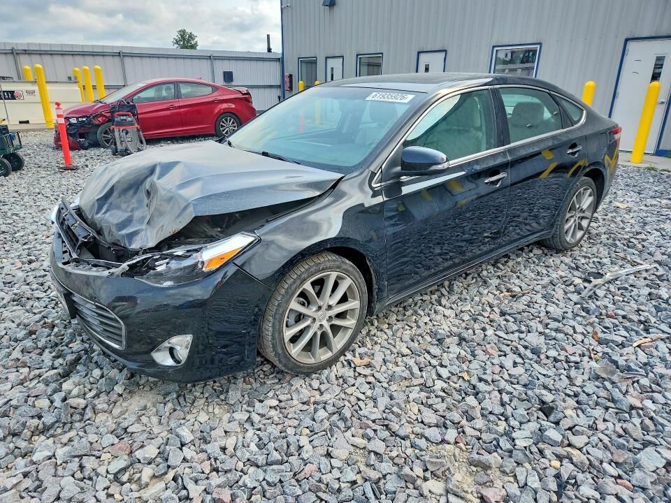 2014 TOYOTA Avalon