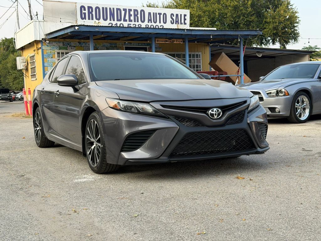 2020 TOYOTA Camry