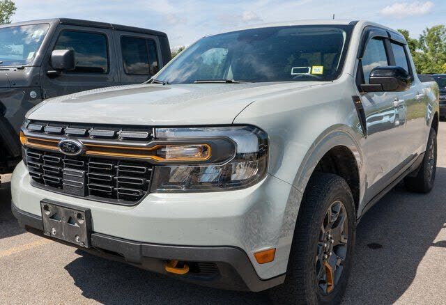 2024 FORD Maverick