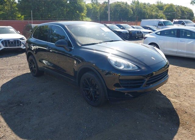 2013 PORSCHE Cayenne