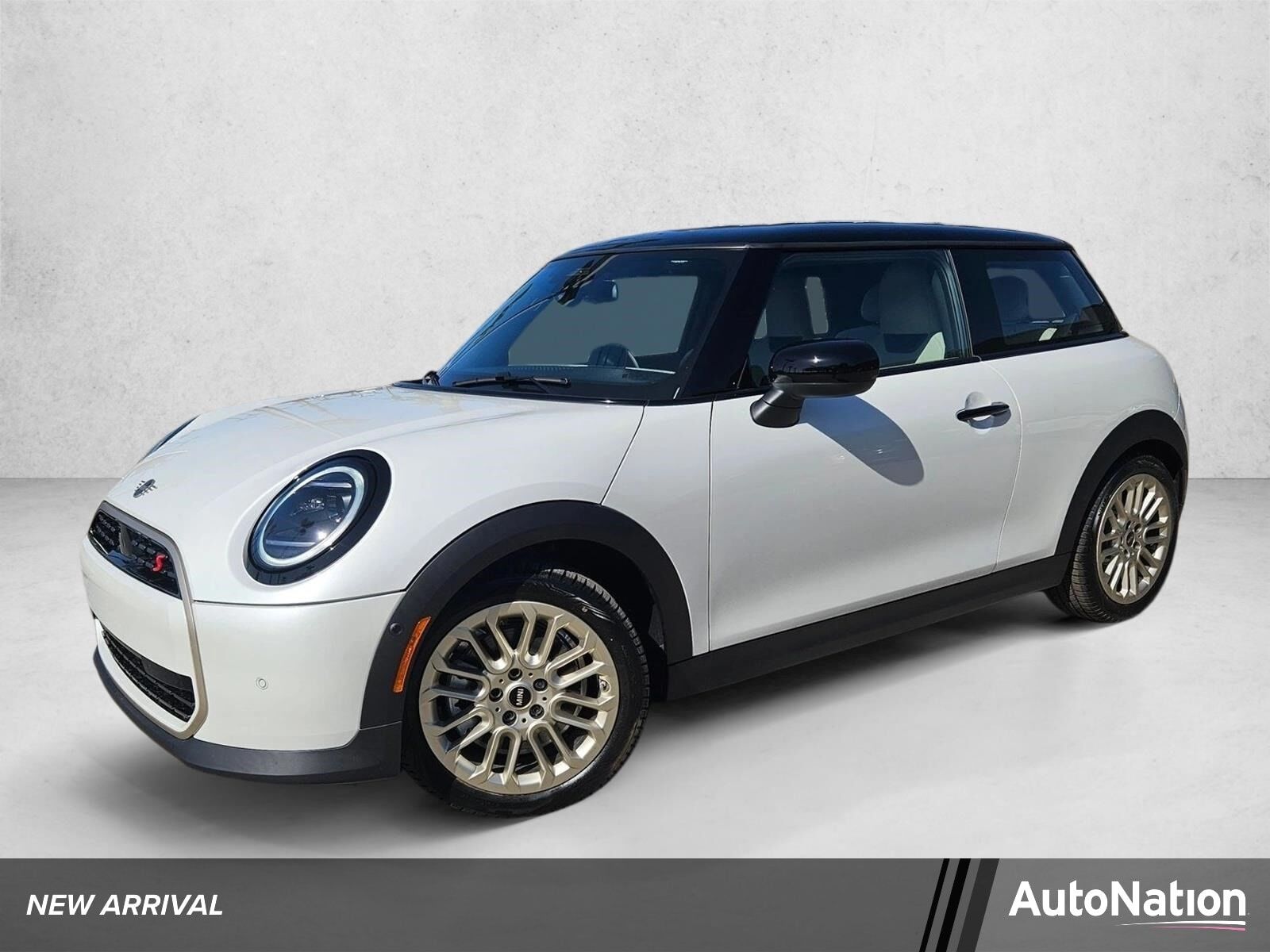 2027 MINI Hardtop