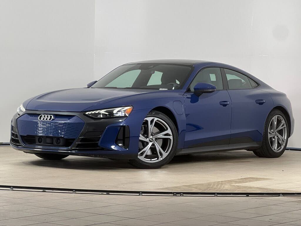 2024 AUDI e-tron GT