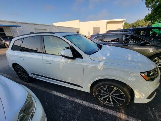 2022 Audi Q7
