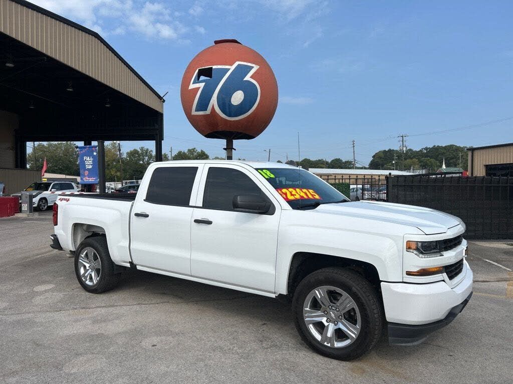 2018 CHEVROLET Silverado