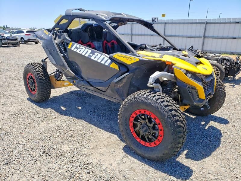 2024 CAN-AM Maverick R