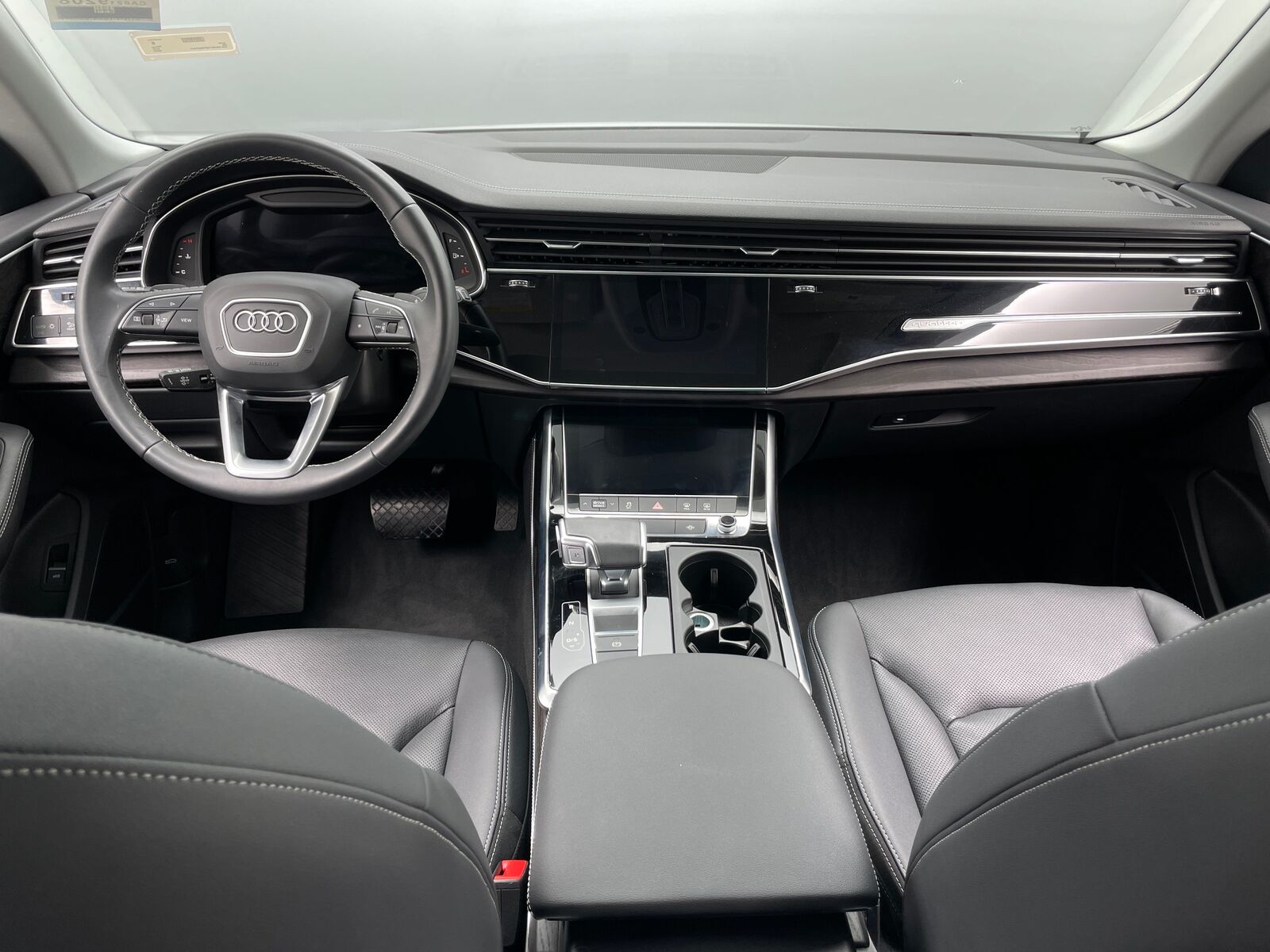 2023 Audi Q8