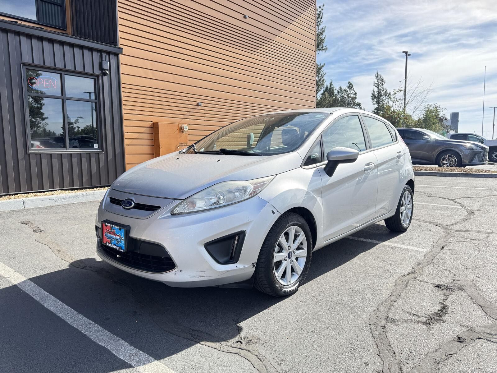 2012 FORD Fiesta