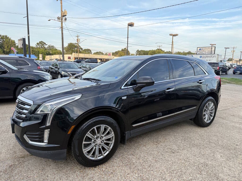 2017 CADILLAC XT5