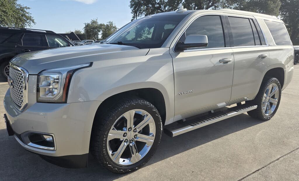 2017 GMC Yukon