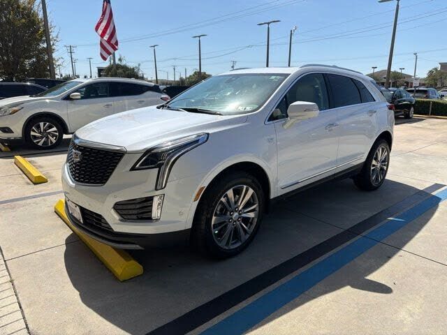2025 CADILLAC XT5